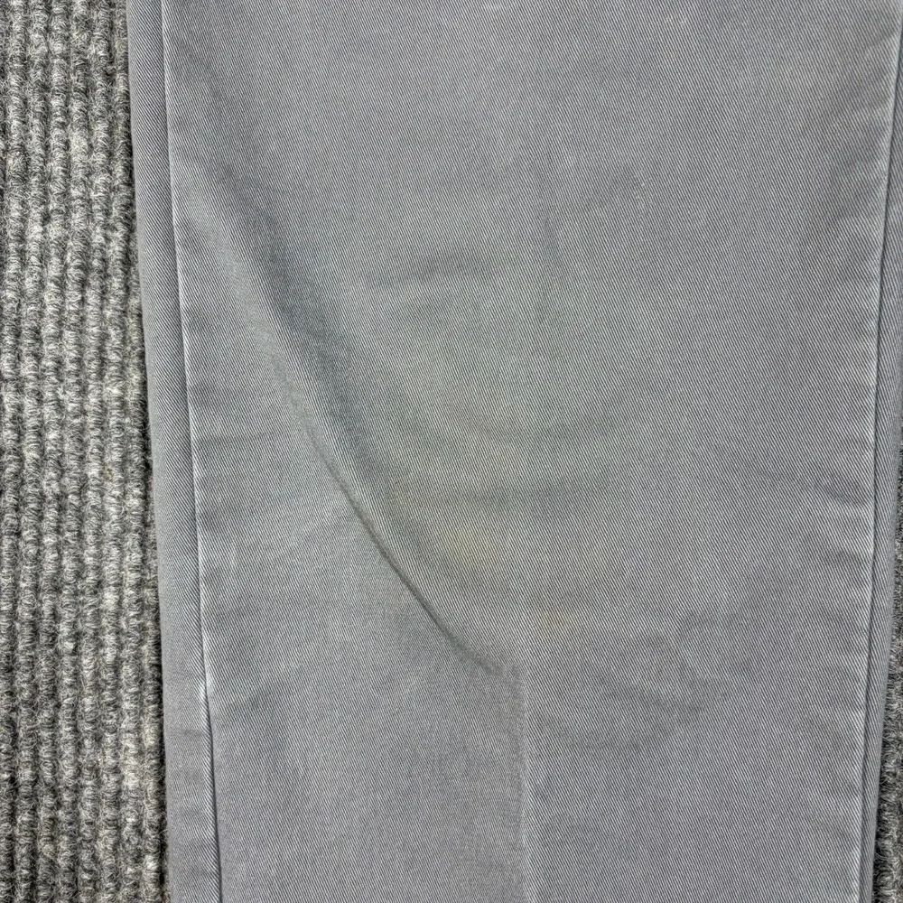 Izod Chino Pants Men 34x30 Gray Slim Fit Cotton Stretch Straight Leg Resort Wear